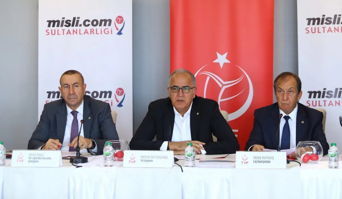 AXA Sigorta Efeler Ligi ve Misli.com Sultanlar Ligi Kuraları Çekildi