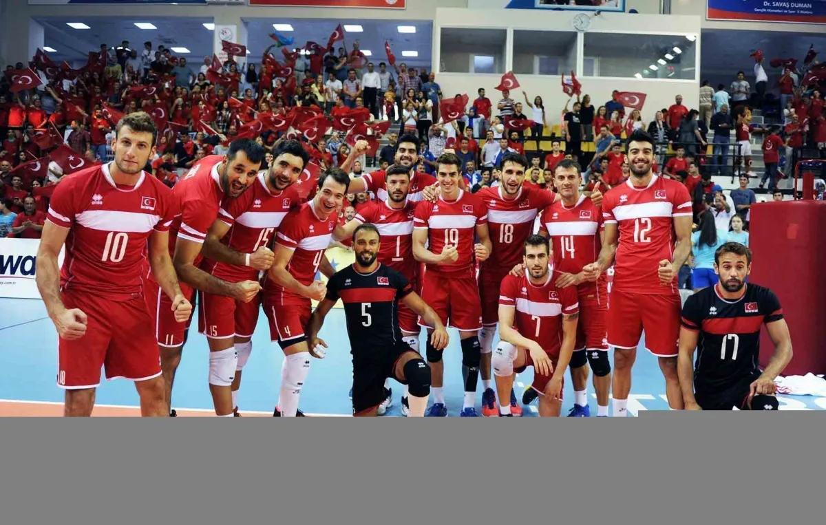 A Erkek Milli Takımı Manisa Turgutlu'da 2017 A Erkekler Avrupa Voleybol Şampiyonası 2’nci Raunt İlk Maçında Avusturya'yı 3-1 (25-23, 25-18, 23-25, 25-15) Mağlup Etti