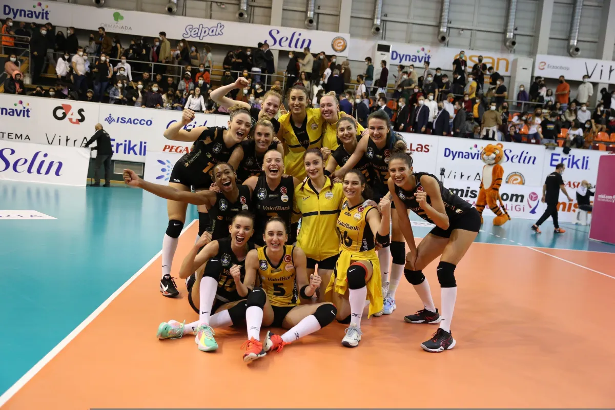 VakıfBank’tan derbi zaferi