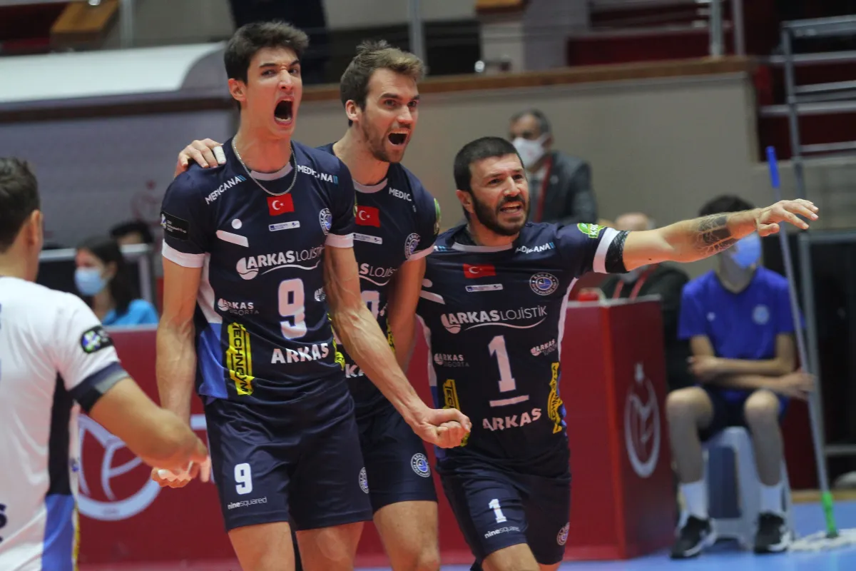 ARKAS SPOR-YENİ KIZILTEPE SPOR: 3-0