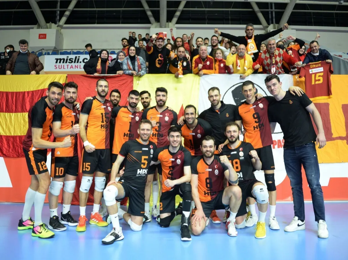 Galatasaray HDI Sigorta, CEV Kupasında Alman Düren takımını 2. maçta da 3-0 yenerek Tur atladı