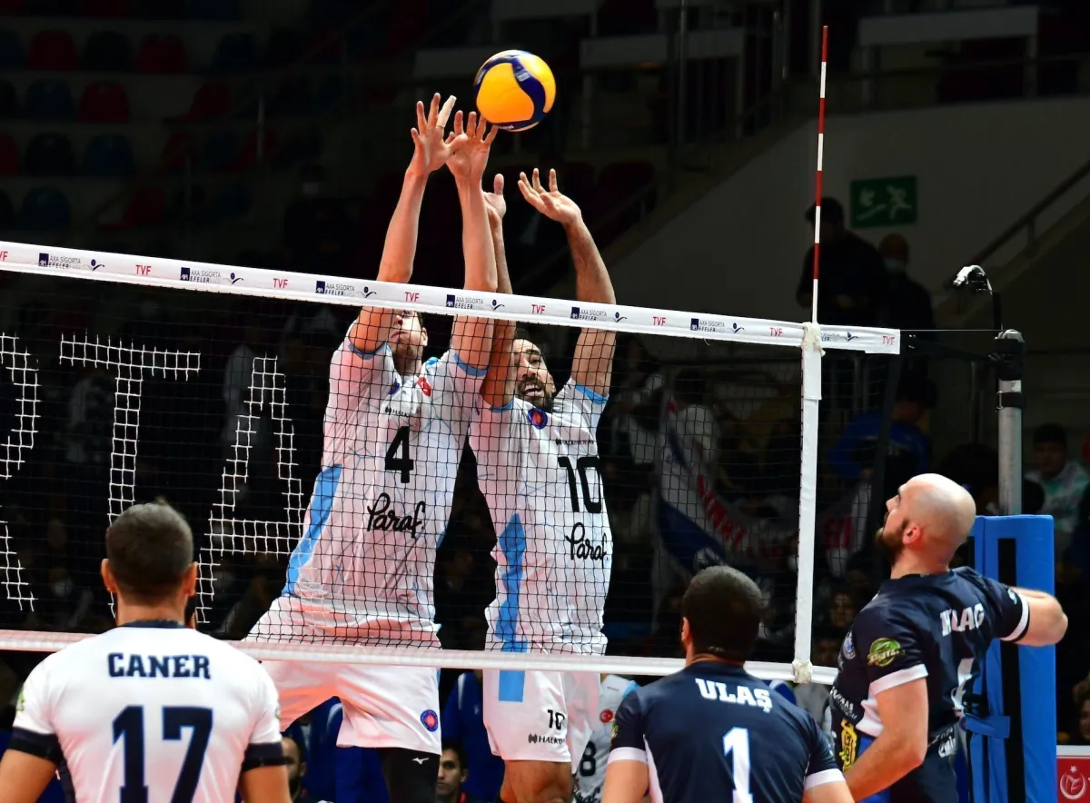 Halkbank-Arkas Spor 'u 3-2 Mağlıp etti