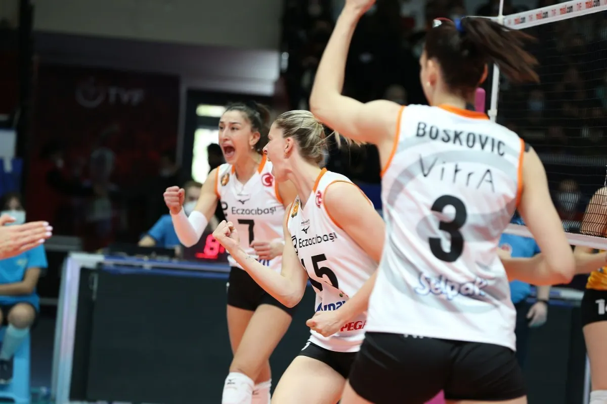 Eczacıbaşı, Ankara'dan set vermeden dönüyor