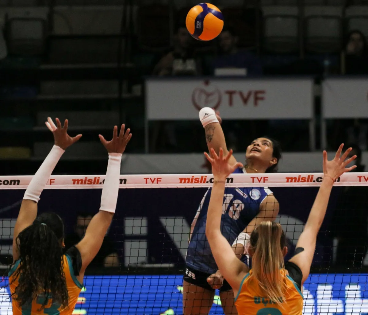 SARIYER PTT'DEN BİR SET ALABİLDİ