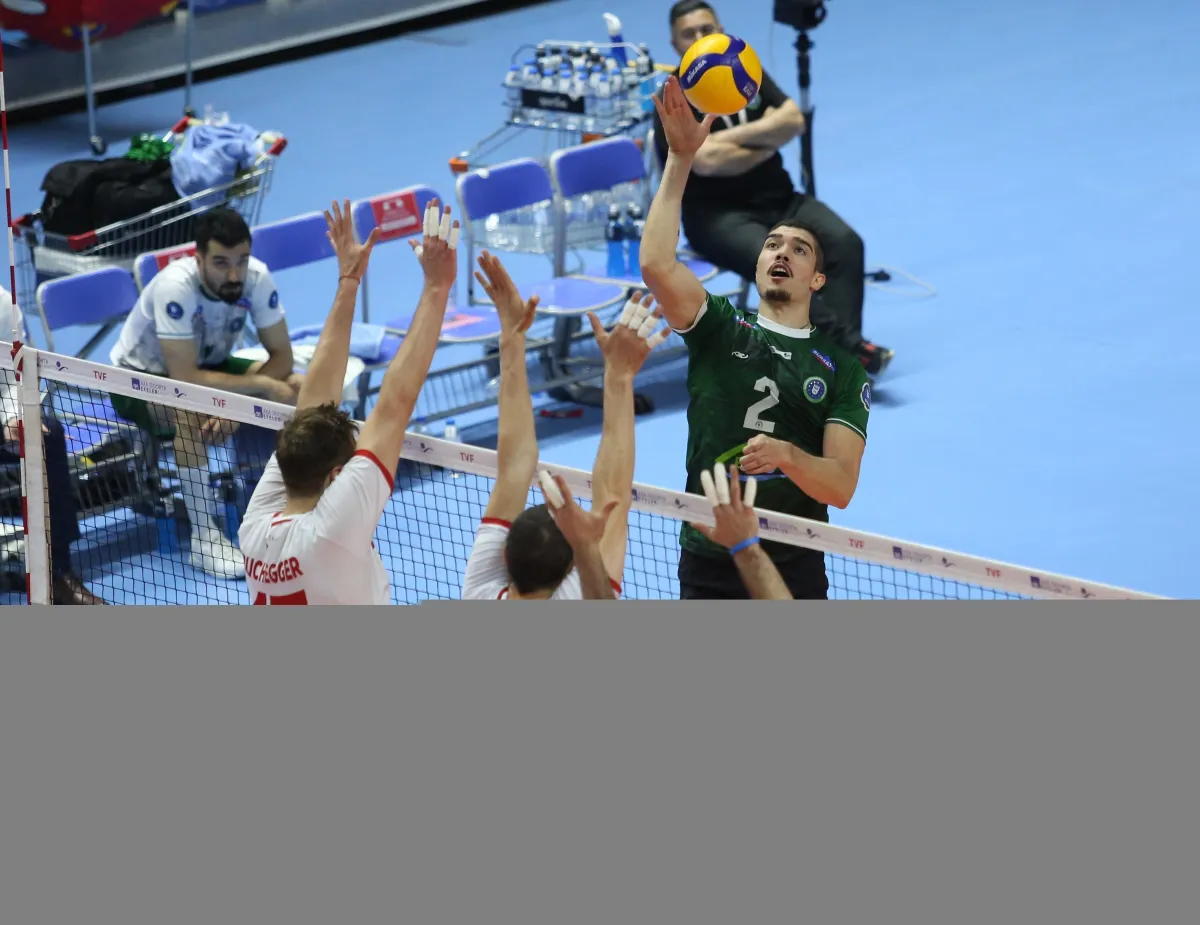 BURSA BBSK , SPOR TOTO YA 3-0 YENİLDİ SERİDE DURUM 1-1 OLDU