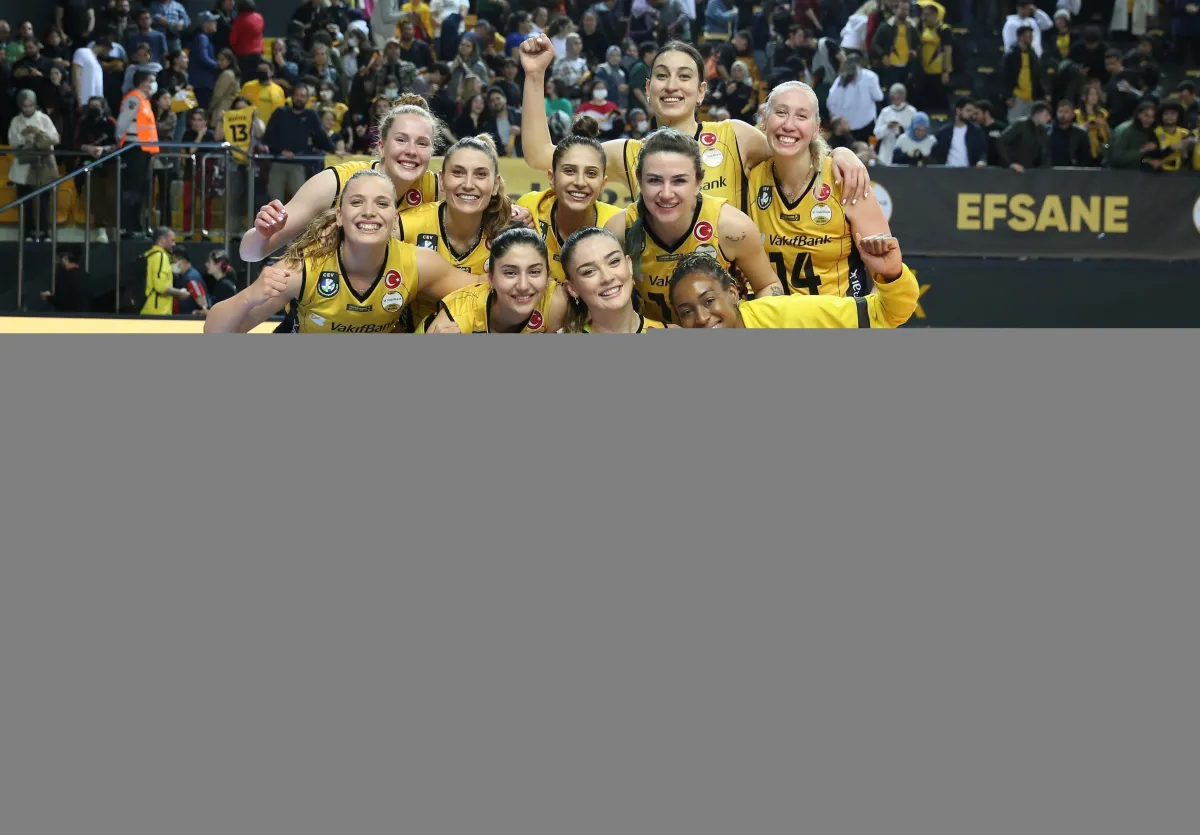 VakıfBank, final serisinde durumu eşitledi