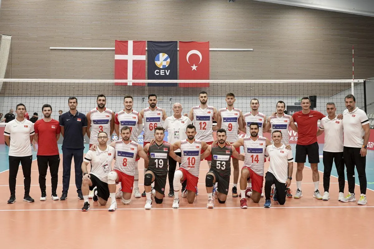 A Milli Erkek Voleybol Takımı Deplasmanda Danimarka'ya 3-2 Yenildi