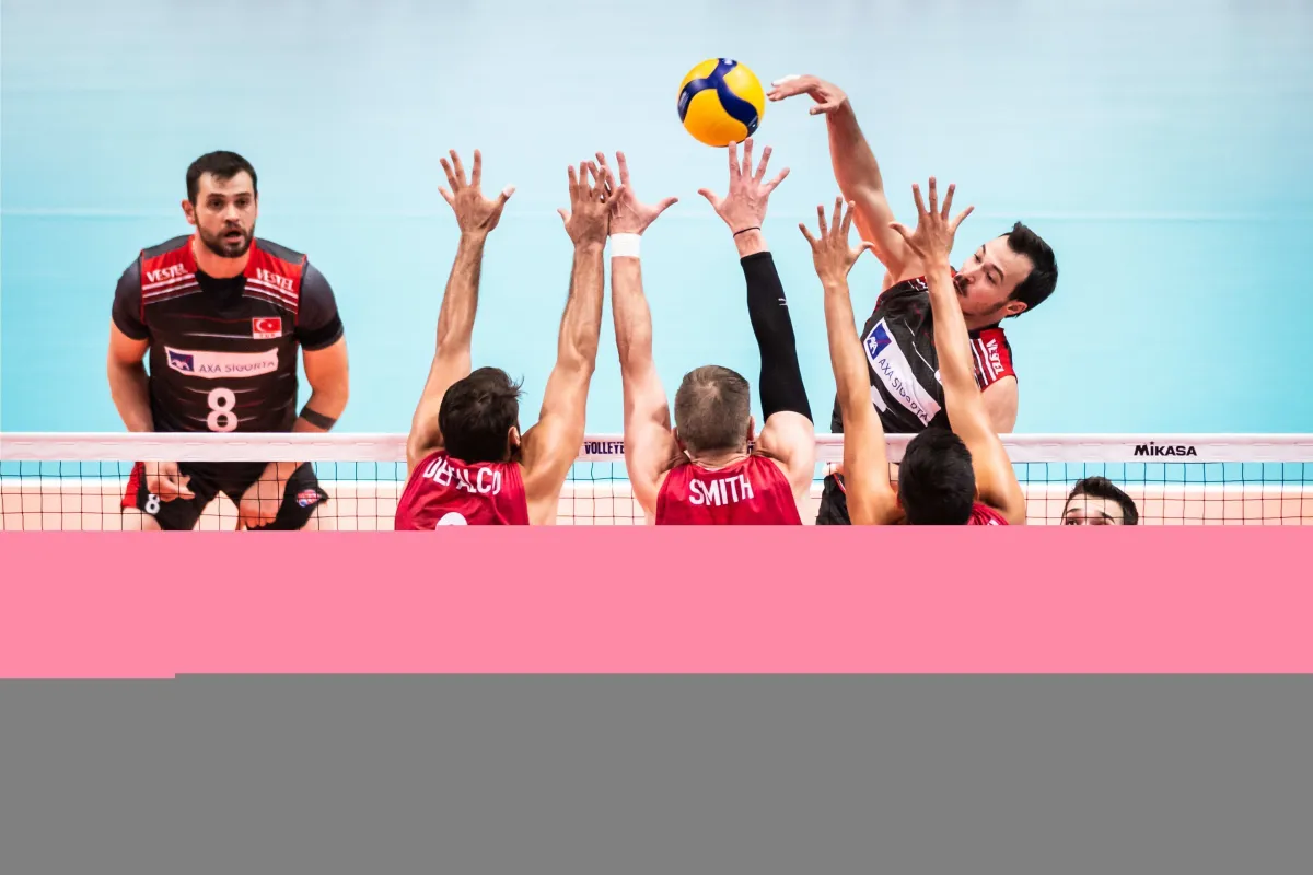 EFELER ABD KARŞISINDA SONRADAN AÇILDI 2-2 YAPTI AMA 3-2 YENİLİP ELENDİ