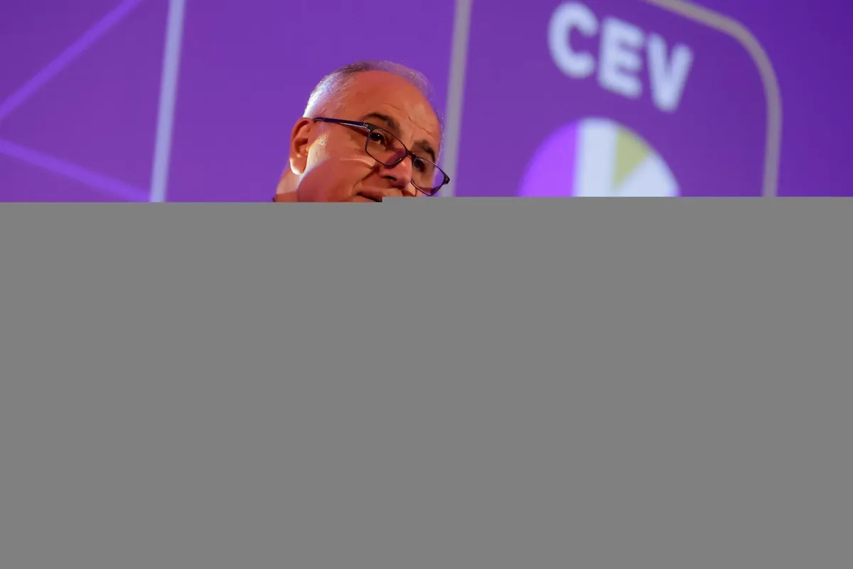 FIVB VE CEV KONGRELERİ’NDE TÜRKİYE’YE BÜYÜK ÖVGÜ: CEV BAŞKANI BORİCİC TVF İLE GURUR DUYUYORUZ