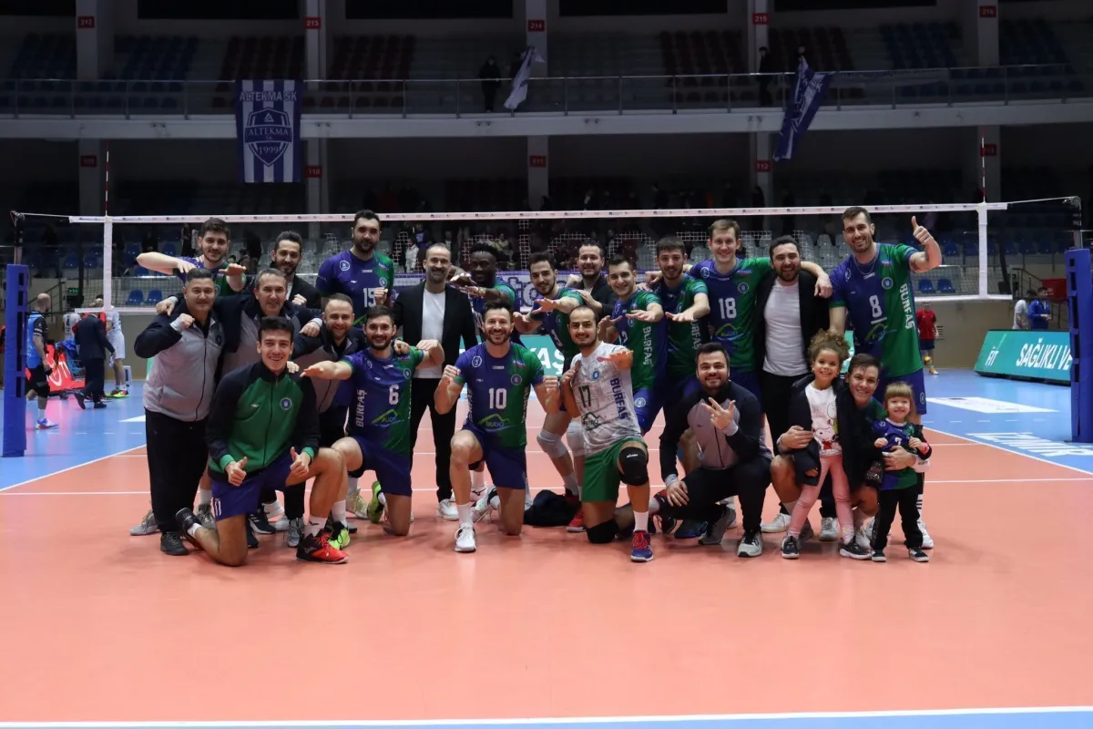 Bursa Büyükşehir Belediyespor İzmir'de de kazandı