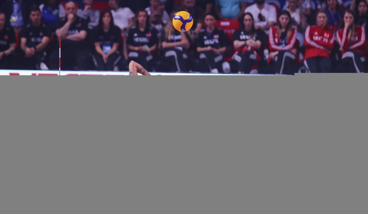 A Kadın Voleybol takımı VNL'de 3'te 3 Yaptı