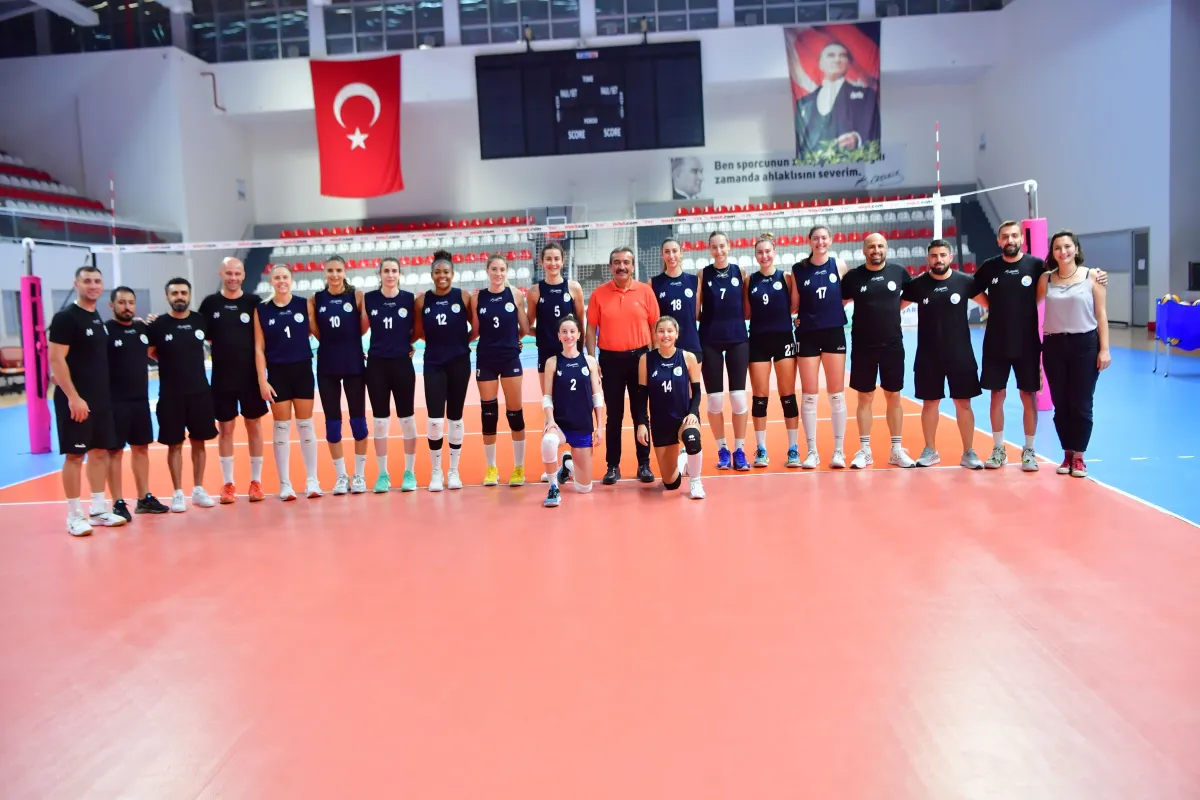 ADANA' DA TSYD VOLEYBOL TURNUVASI
