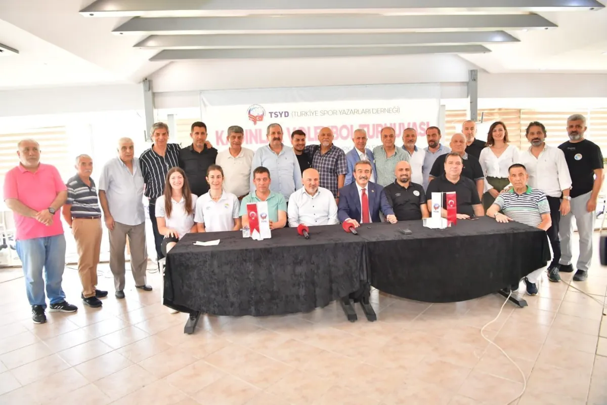 TSYD KUPASI VOLEYBOL TURNUVASI START ALIYOR