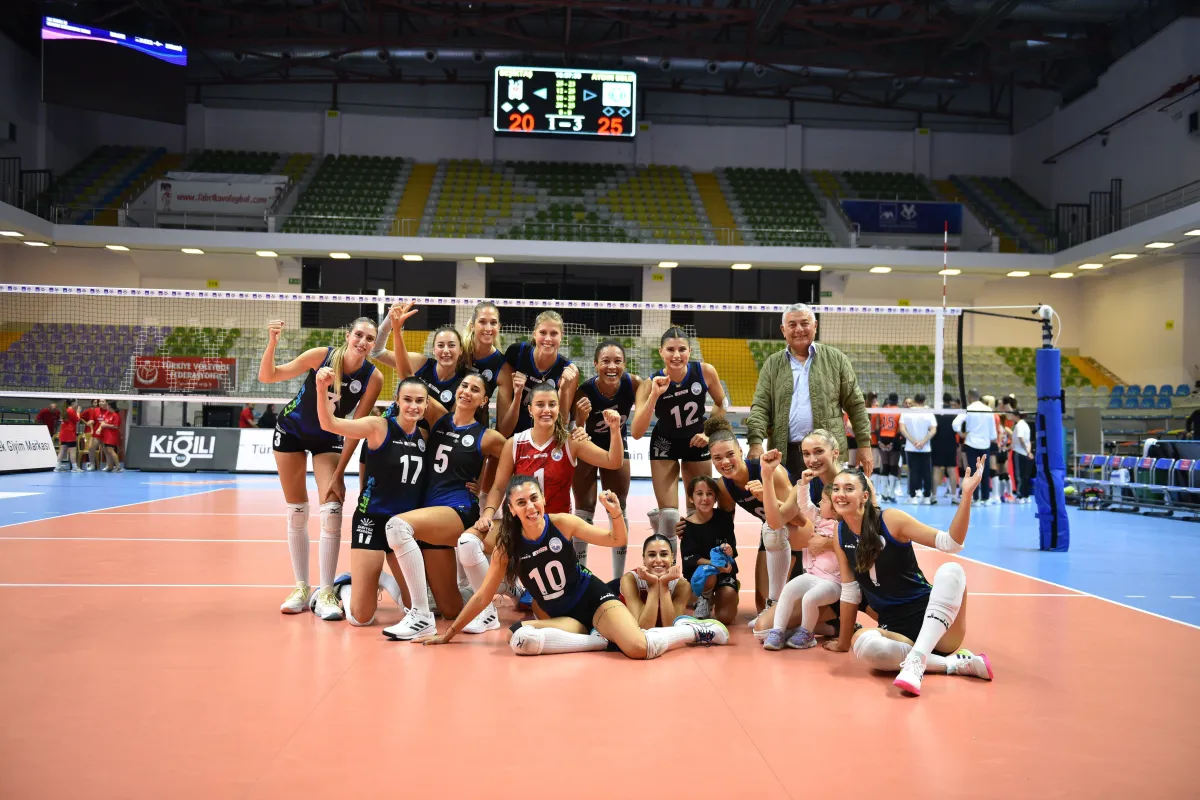 Eczacıbaşı Dynavit, ‘Voleybolun Devleri’ turnuvasını tamamladı
