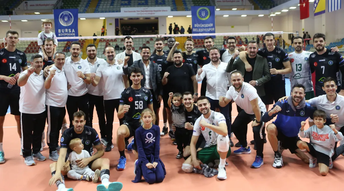 Bursa Büyükşehir Belediyespor Voleybol Balkan Kupası'nda finalde