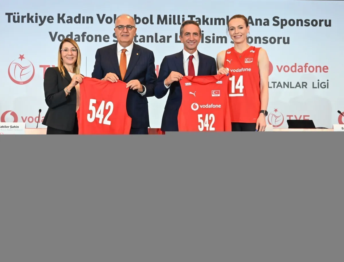 Vodafone, Sultanlar Ligi’nin isim sponsoru ve Türkiye Kadın Voleybol Milli Takımlar ana sponsoru oldu.