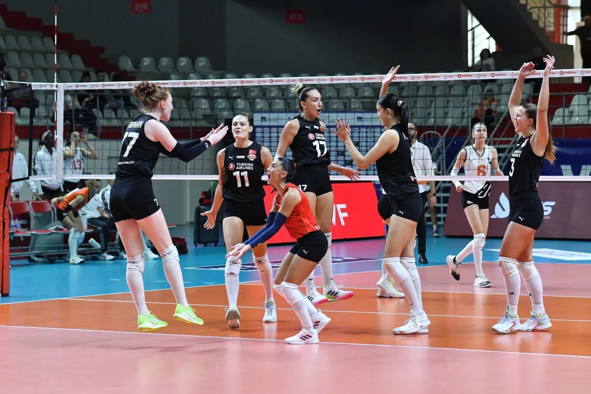 Türk Hava Yolları, Başkent ekibi Karayolları’nı set vermeden mağlup etti