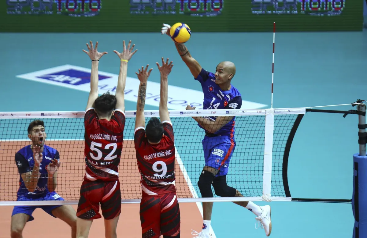 Halkbank’tan Akkuş’a set yok