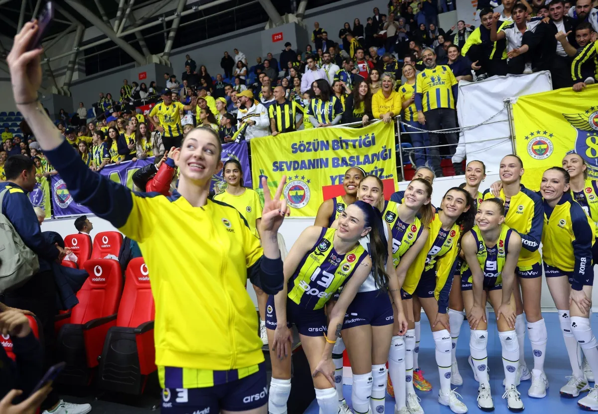 Fenerbahçe Opet-SC Potsdam 3 0