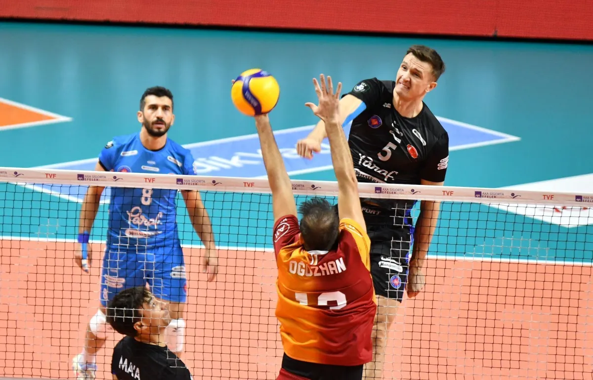 Halkbank İstanbul'dan da 3 Puanla dönüyor