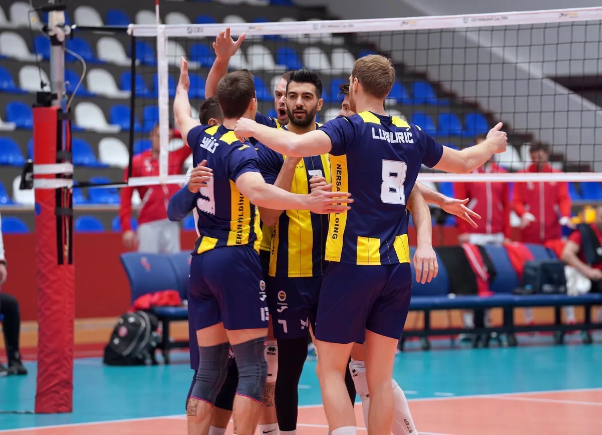Fenerbahçe Parolapara Erkek Voleybol Takımı, 3-1 mağlup