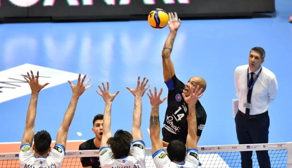 5 Setlik Müthiş Mücadele Halkbank'ın