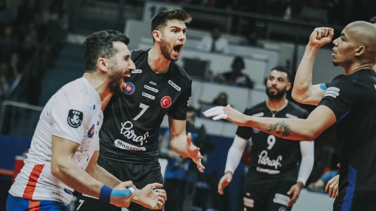Halkbank Avrupa'da yarı final aşkına