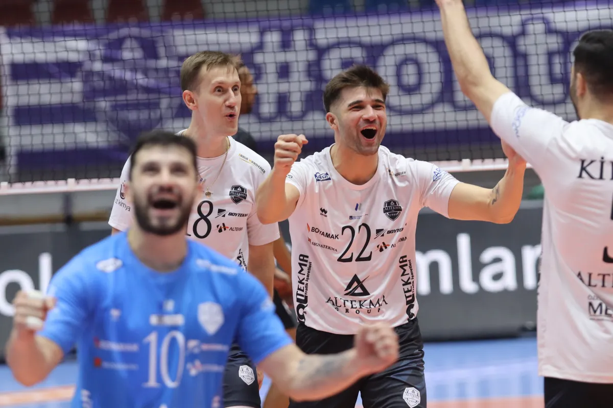 Altekma, Bursa BBSK'yı 3-1!le Geçti