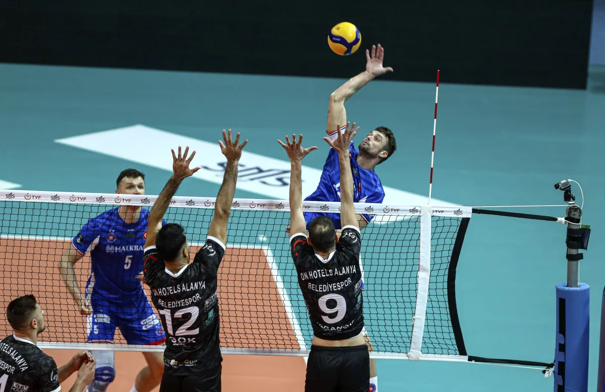 Halkbank’tan net galibiyet