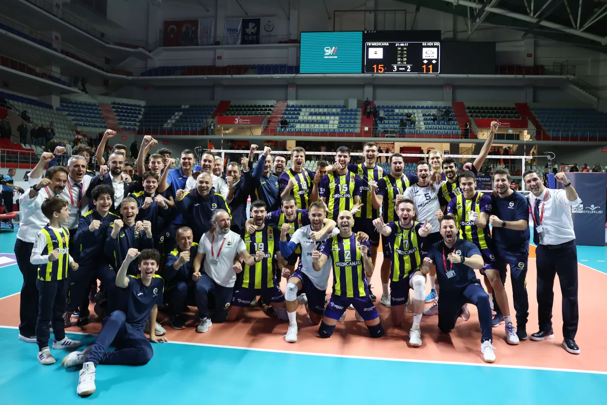 5 Setlik Mücadelenin galibi Fenerbahçe Medicana