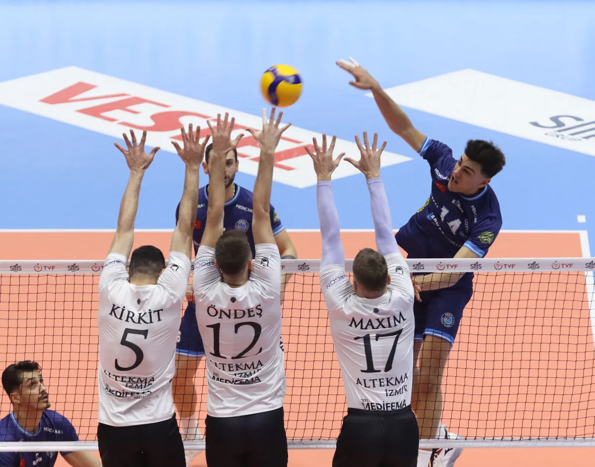 Efeler Ligi'nde İzmir Derbisi Arkas Spor'un