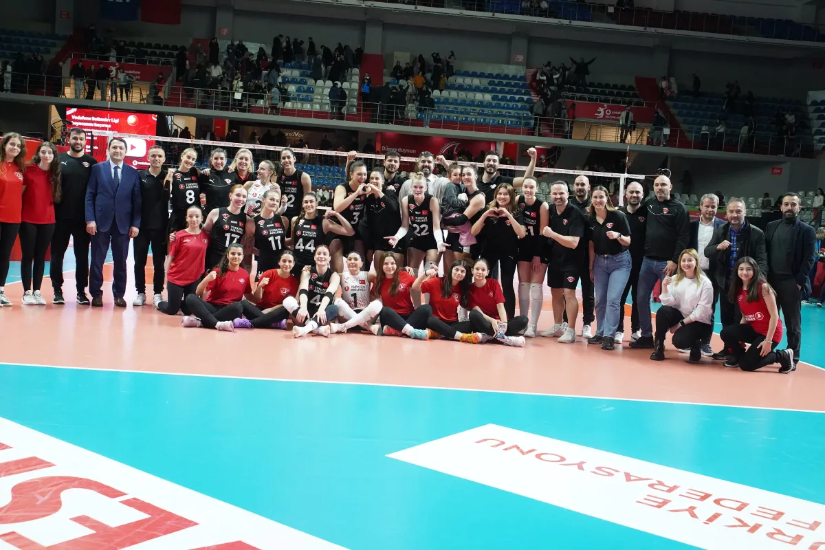 Türk Hava Yolları, Eczacıbaşı Dynavit Karşısında 3 Puanın Sahibi Oldu