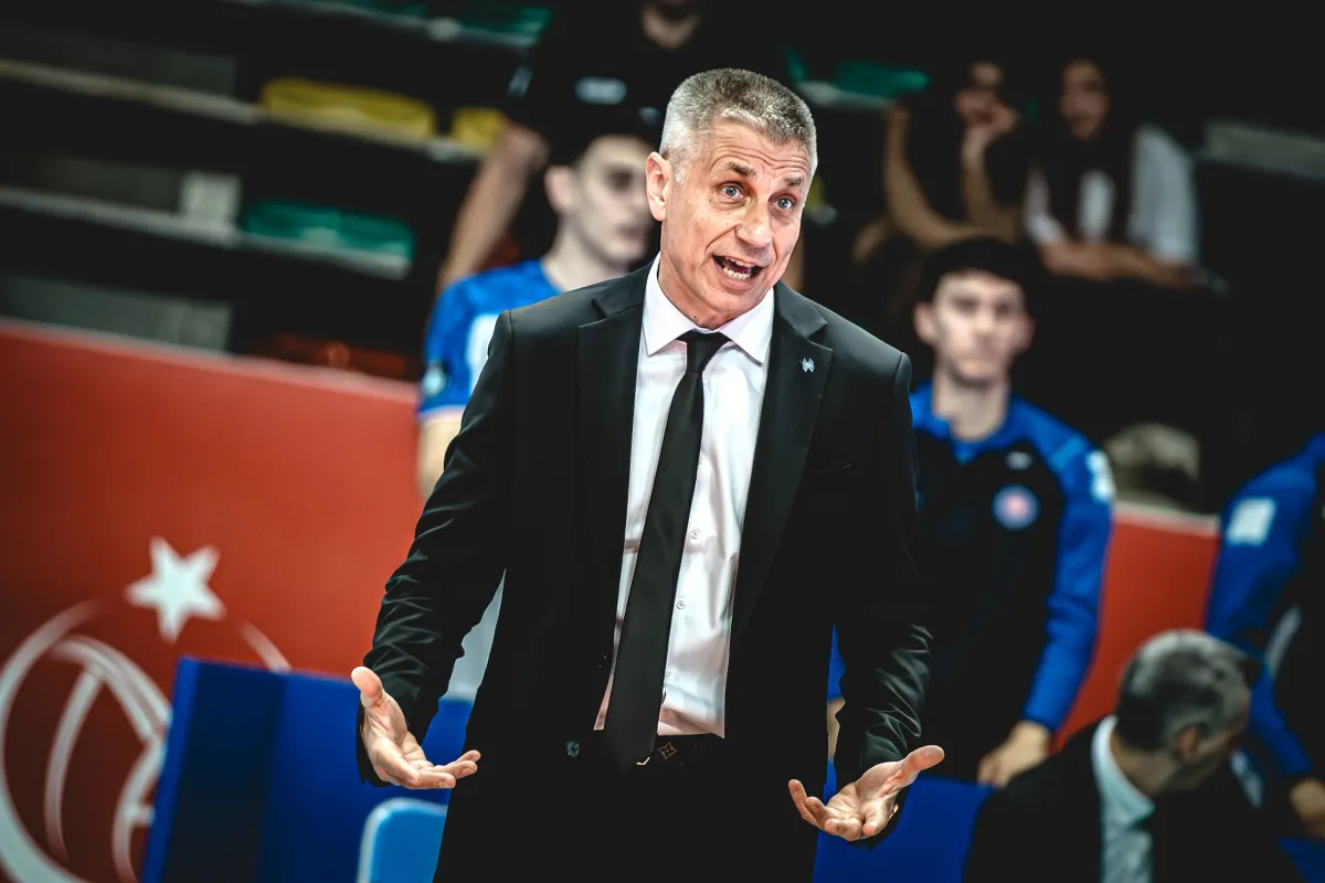 Halkbank baş antrenörü Radostin Stoytchev:    " Yeni gelmedim, geri geldim"
