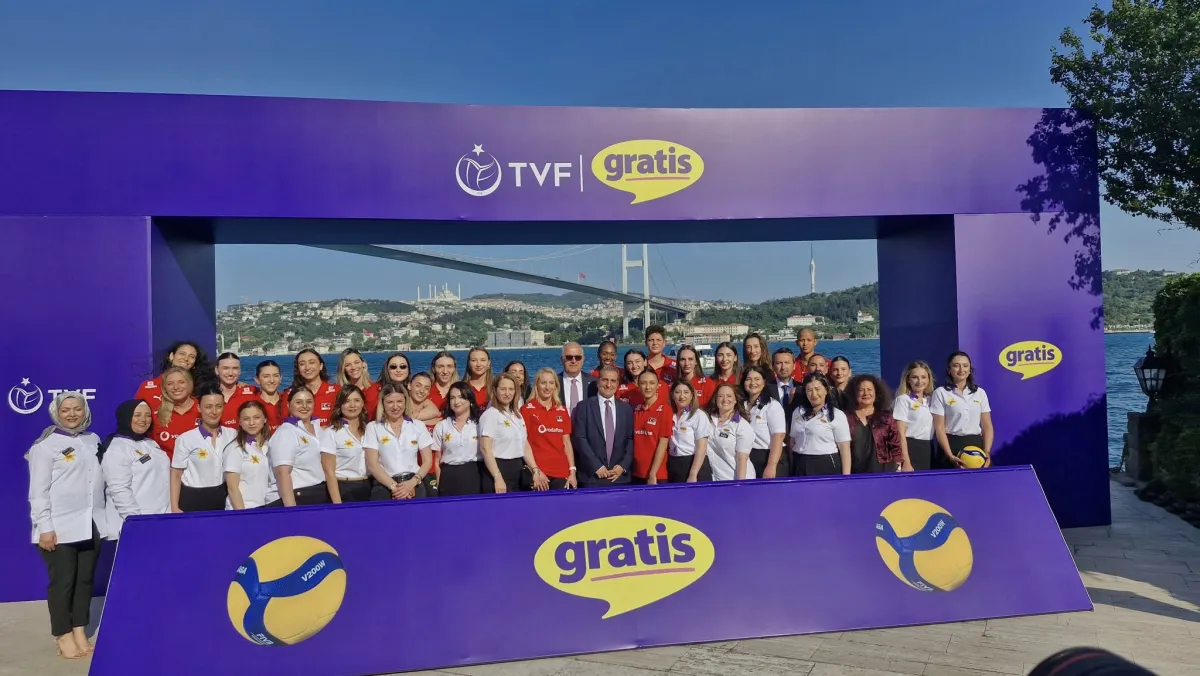 Gratis, Kadın Voleybol Milli Takımlar Ana Sponsoru Oldu