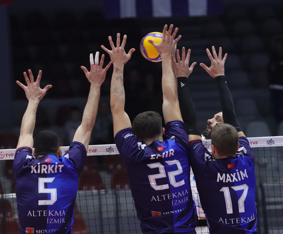 Halkbank, İzmir'de Altekma'yı 3-2 yendi