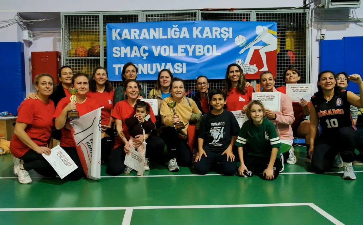 “Karanlığa Karşı Smaç” Voleybol Turnuvası tamamlandı