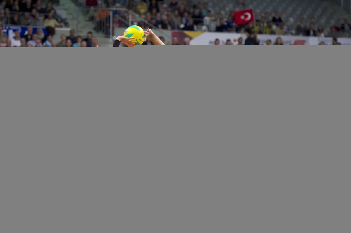 Arkas Avrupa'da İlk Gaibiyetini Deplasman'da Alman Takımı VfB Friedrichshafen 'ı 3-2 Yenerek Aldı