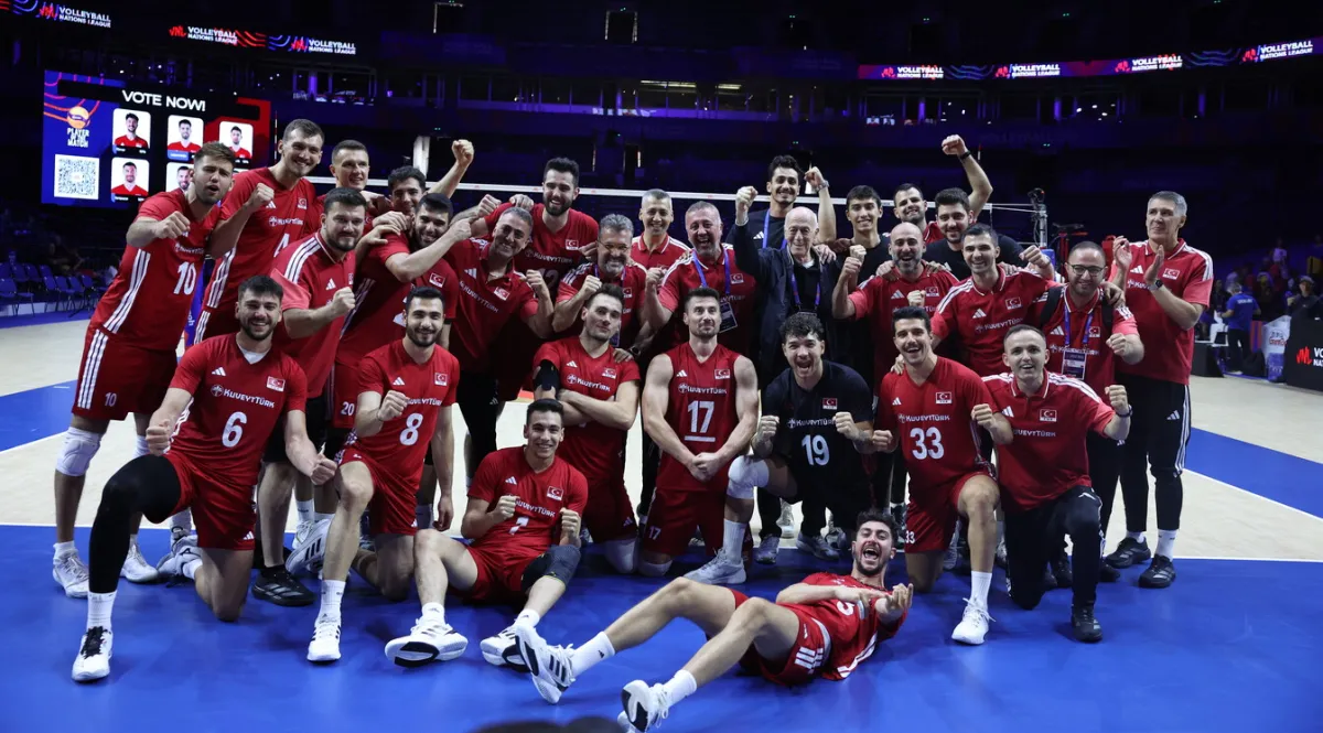 Filenin Efeleri, Ukrayna'yı 3-2 Mağlup Etti