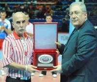 Eski Ulusal Hakem ve TVF Gözlemcisi Suat Carlı Vefat Etti