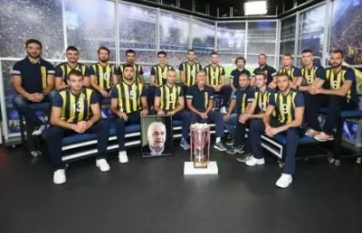 Fenerbahçeli Voleybolcular Şampiyonlar Şampiyonu Olmanın Mutluluğunu Anlattılar