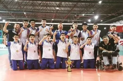 İstanbul Büyükşehir Belediyespor Midi Erkekler Türkiye Şampiyonu