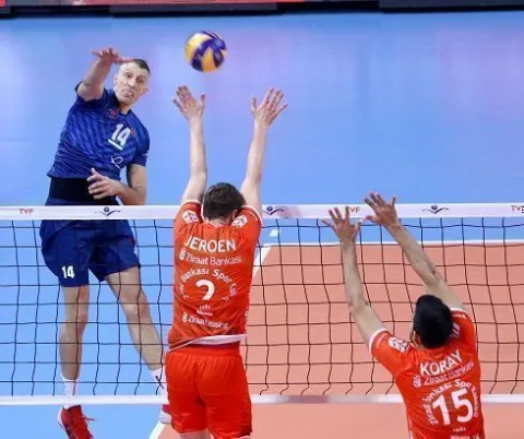 Başkent Derbisini Ziraat Bankası'nı 3-1 Yenen Halkbank Kazandı