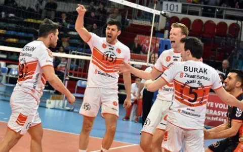 Ziraat Bankası, İstanbul BBSK'yı 3-0 Yendi