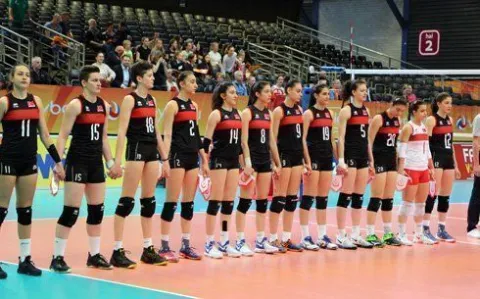 U18 Yıldız Kızlarımız Bulgaristan'a 3-2 Yenildi