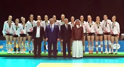 Sultanlar Azerbaycan 'da Gümüş Madalya Aldı