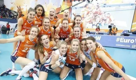Avrupa Kadınlar r Voleybol Şampiyonası'nda Hollanda İlk Finalist