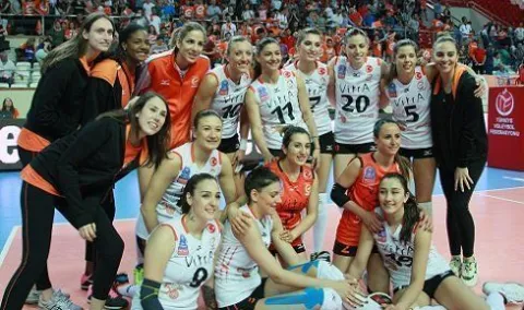 Eczacıbaşı VitrA Galibiyet ve 3 Puanla 3. Gün Tanıştı