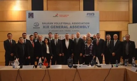 Balkan Voleybol BirliğibToplantısı Arnavutluk'un Başkenti Tiran'da yapıldı