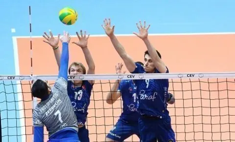 Halkbank 12'li  Play off'ta