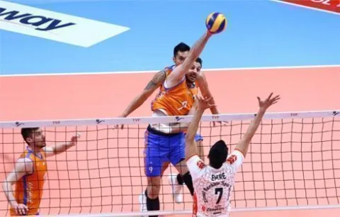 Ziraat Bankası Karşısında Üçüncü maçı 3-2 kazanan İstanbul BBSK Yarı Finalde